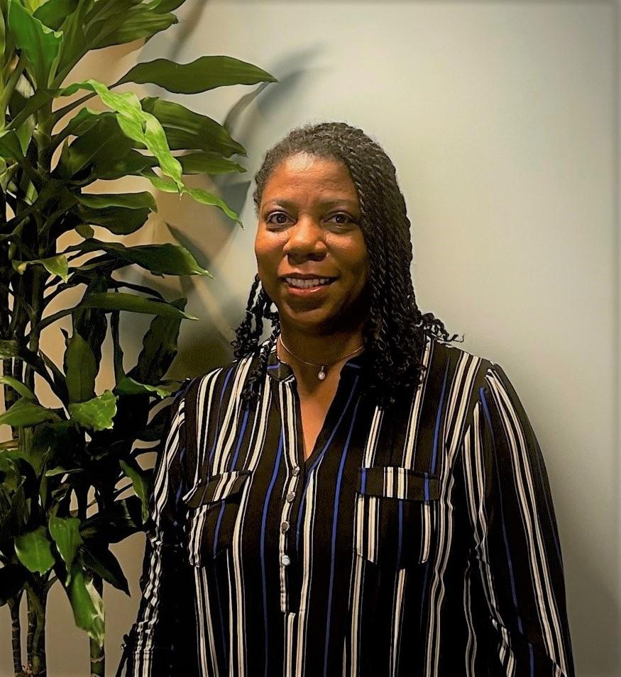 Headshot of Amoy Marshall Green.