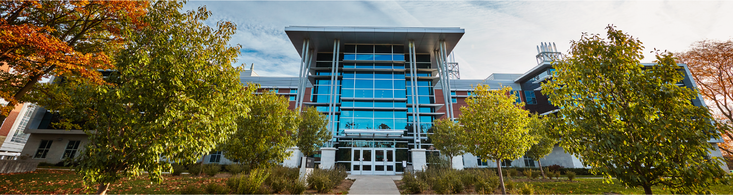 Alexander Hall at the University of Guelph during fall time