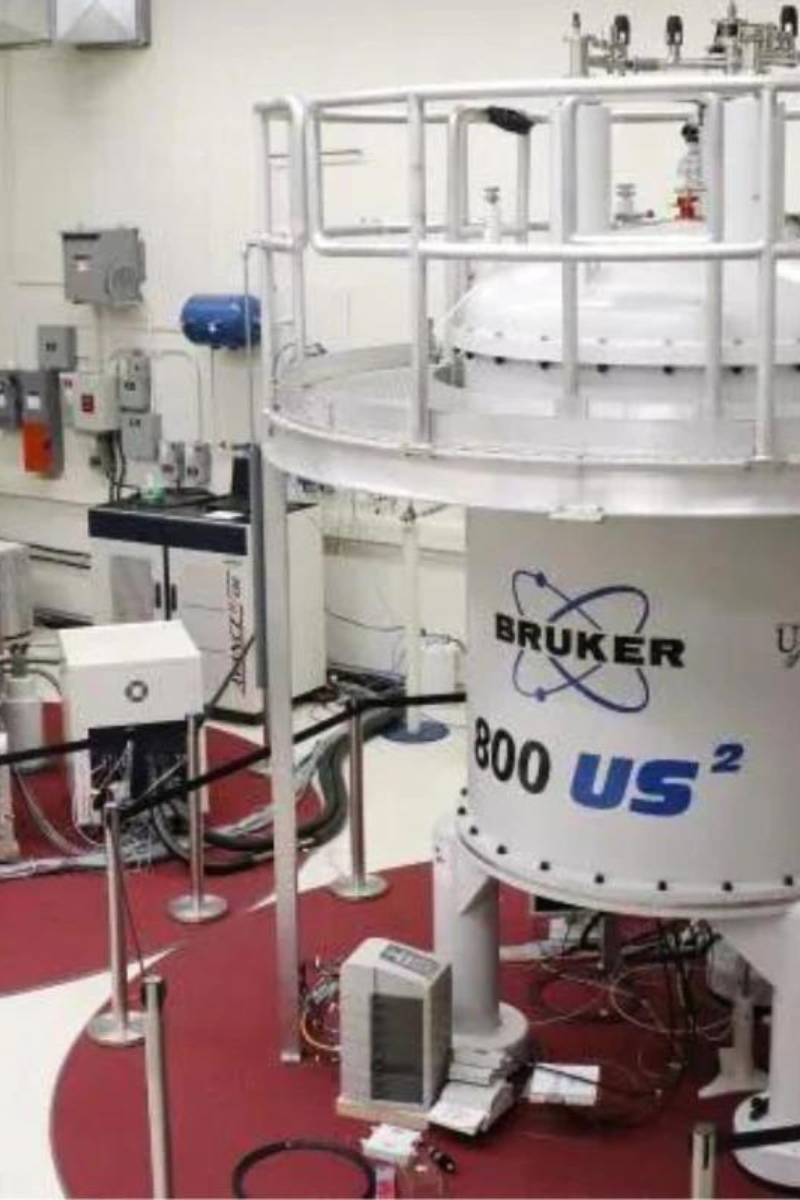 A large machine with a metal base, ready for heavy-duty work.