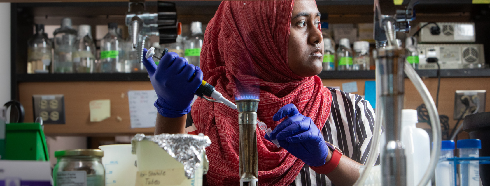 Safia Sauty in the lab