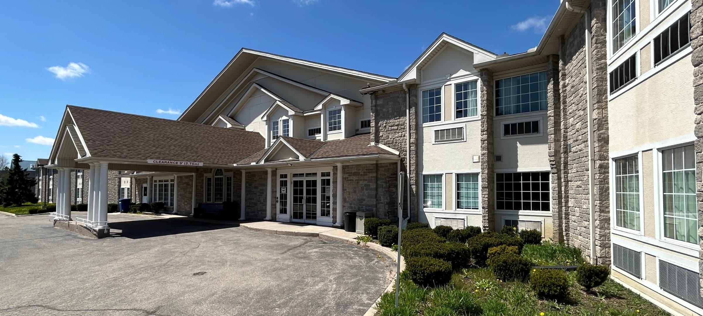 Residence Gordon Hall Building Exterior