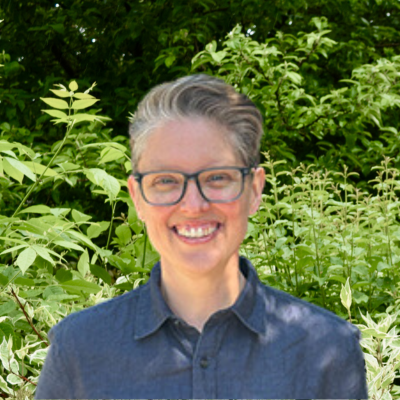 Headshot of Lindsay Core