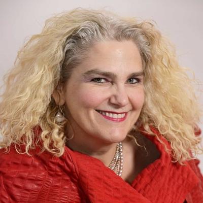 Carla Rice headshot photo