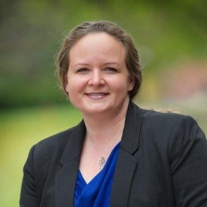 Jennifer Ellis headshot image