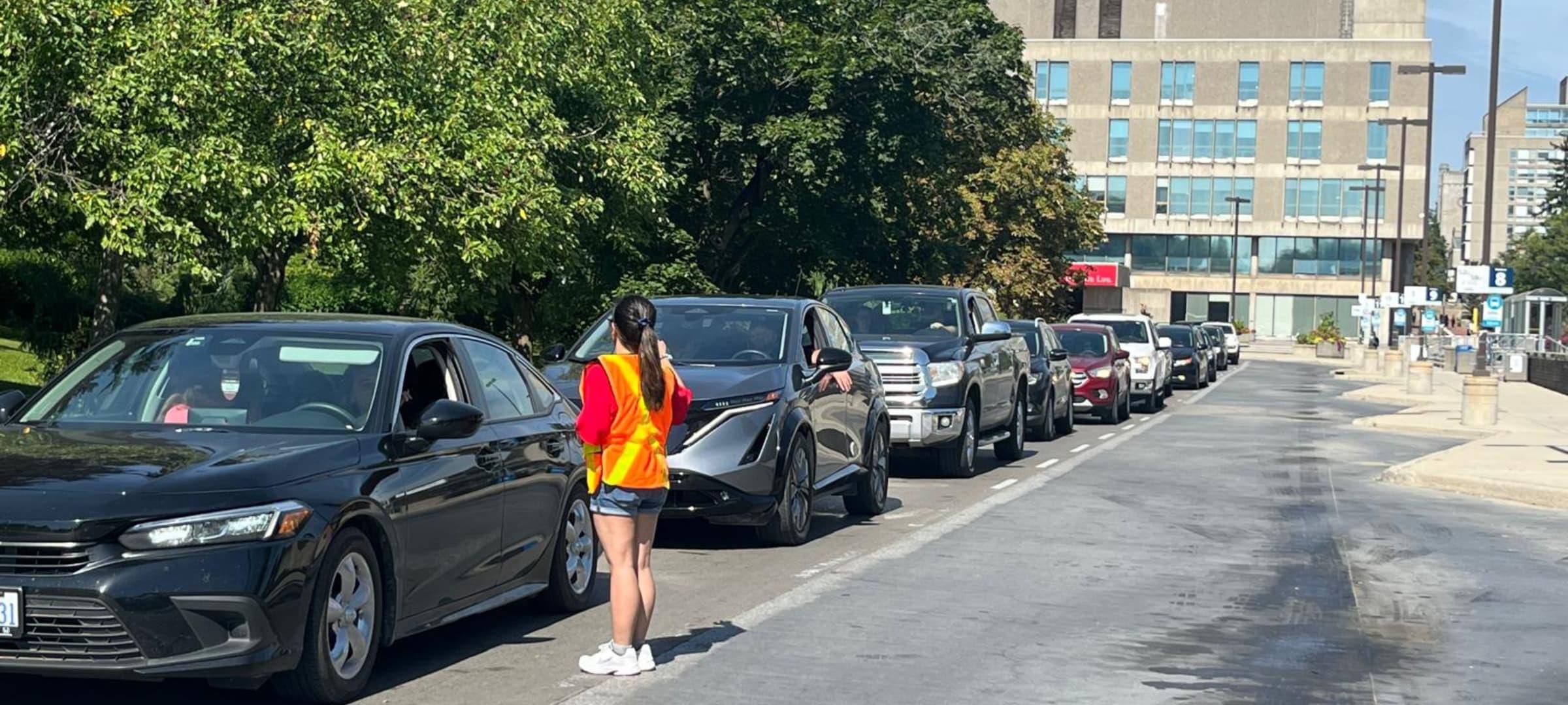 Bus Loop Cars in a line up