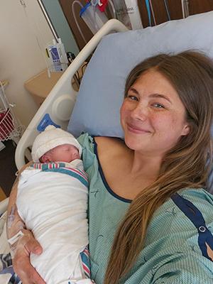 Chantelle Kuhn and her baby boy in the hospital