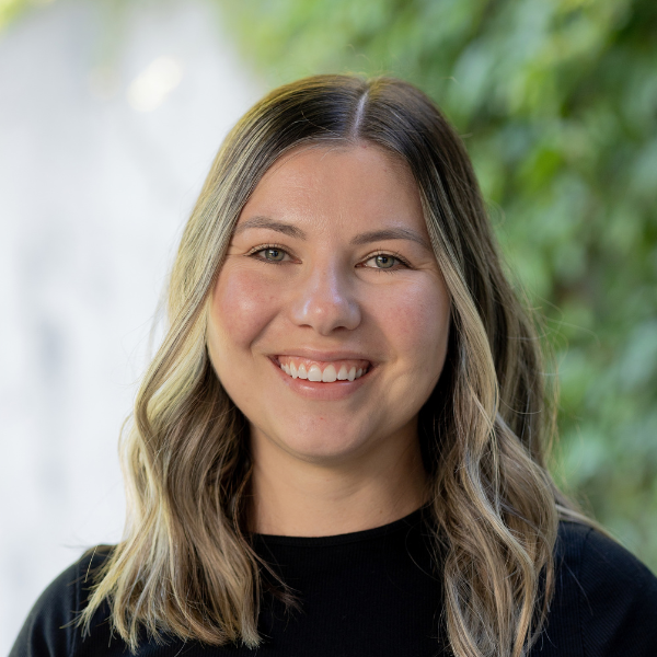 Jenna headshot