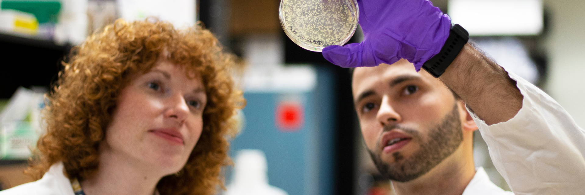 Image of Dr. Geddes-McAlister and PhD student in lab