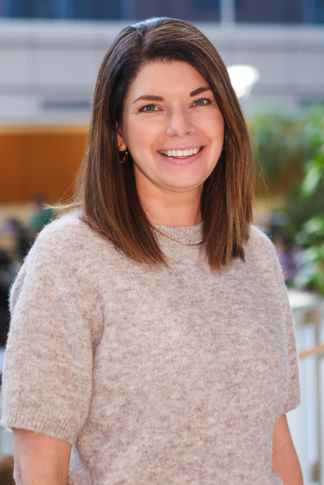 Cara Lodder smiling.