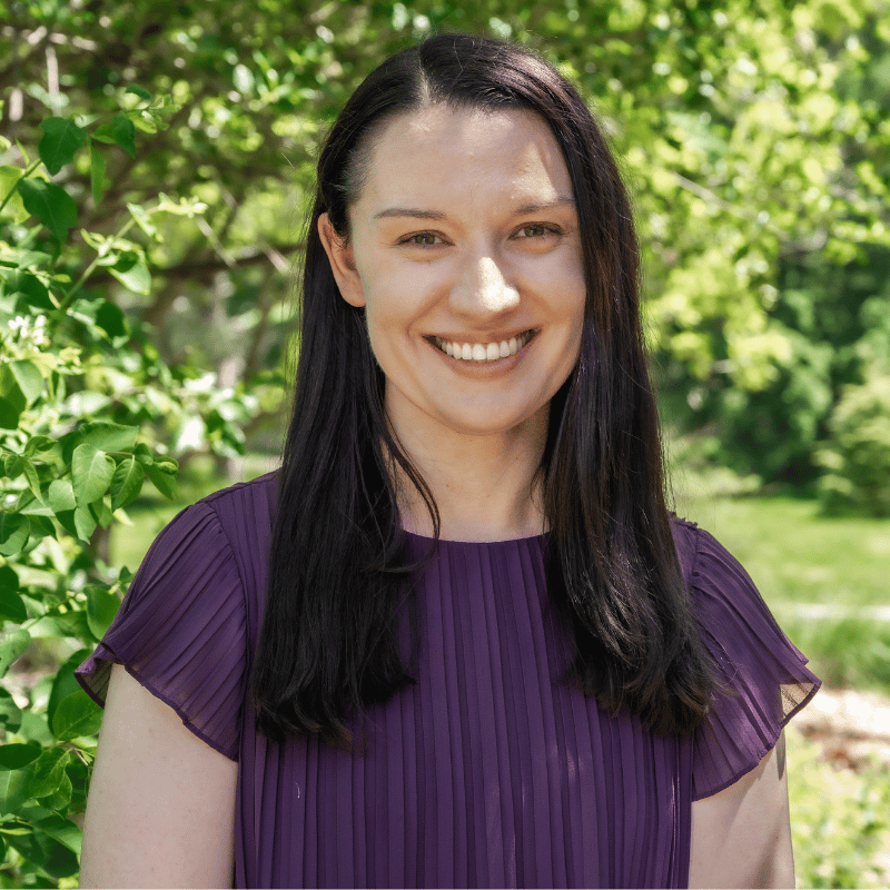 2026-website-staff-photos-monica-geary