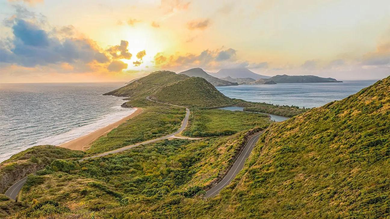 Scenic mountain highway in St. Kitts